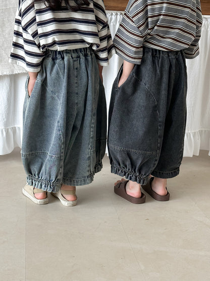 裾ギャザーバルーンデニムパンツ