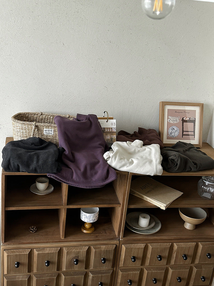 Fleece-lined high-neck inner