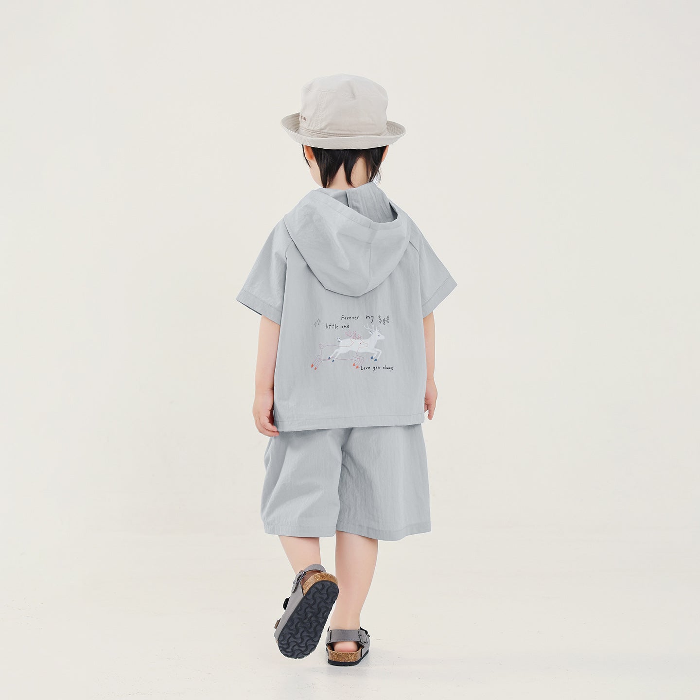 鹿プリントフード付き半袖＆ショートパンツ2点セット