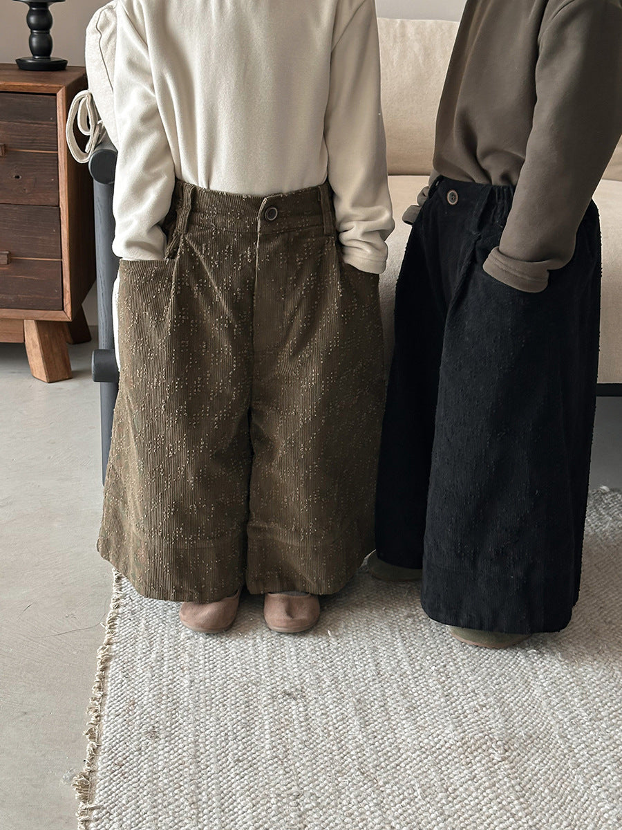 穴あき模様裏ボアコーデュロイパンツ