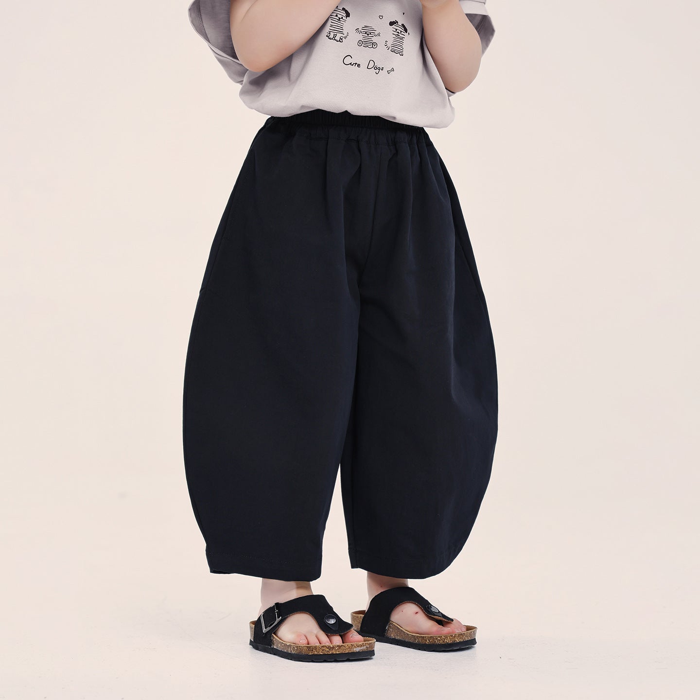 後ろ裾プリントコットン九分丈パンツ