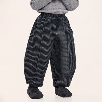 チョークストライプ裏ボアパンツ