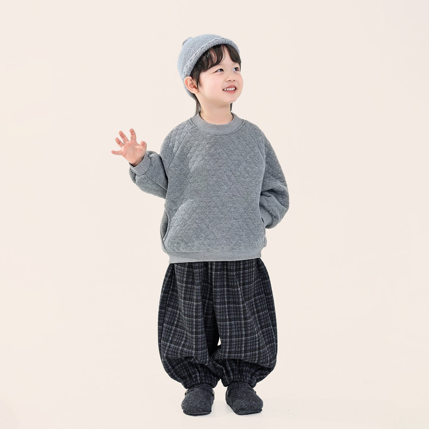 裏ボアキルティングスウェット