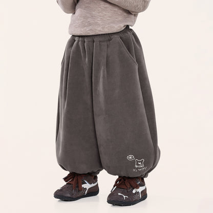 裾クマプリント裏ボアパンツ