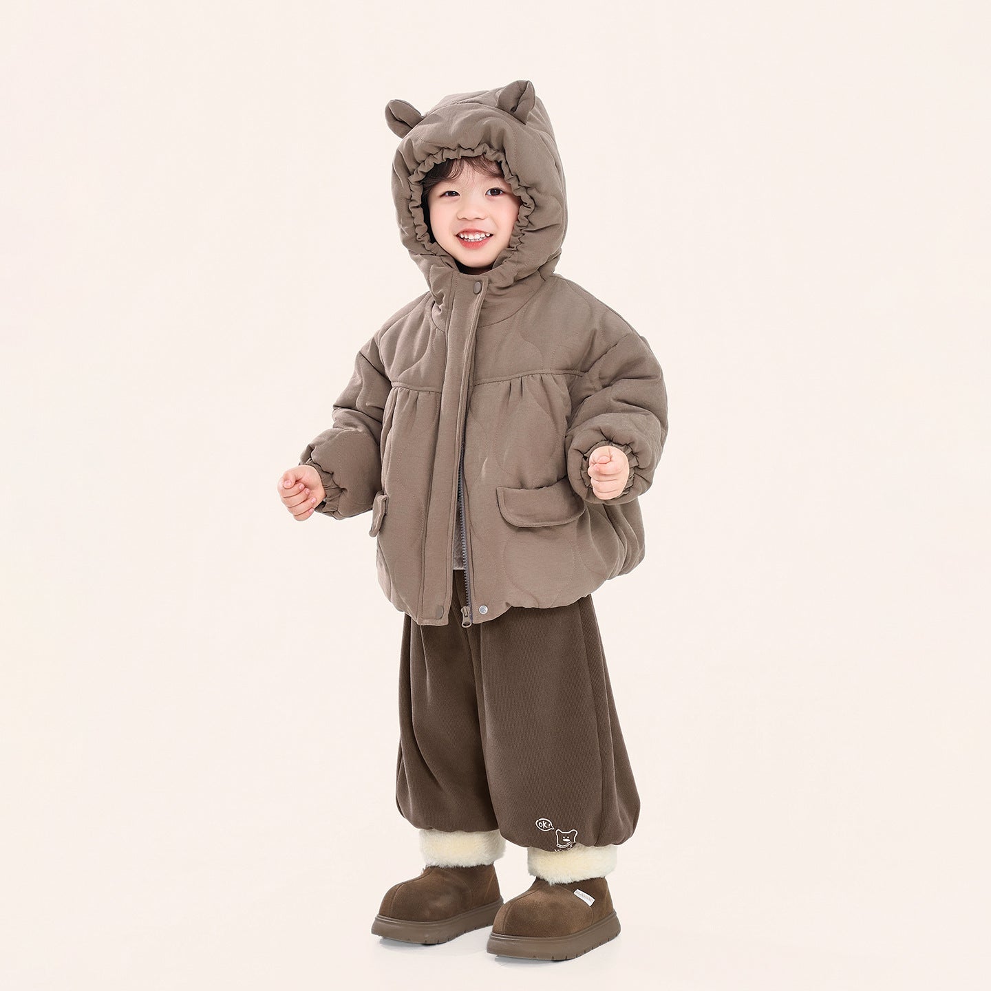 クマ耳中綿コート