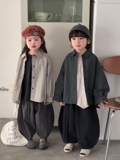 デザイン性ある無地シャツアウター