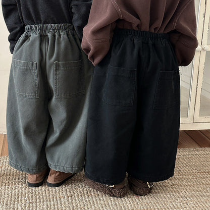 裏ボアストレートパンツ