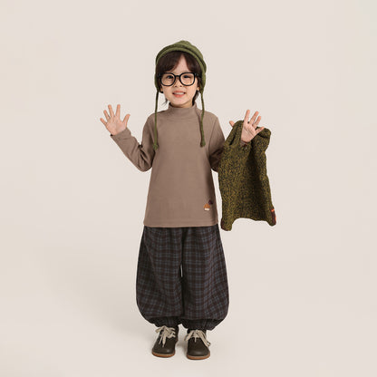 キノコ刺繡ハーフタートルカットソー