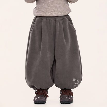 裾クマプリント裏ボアパンツ