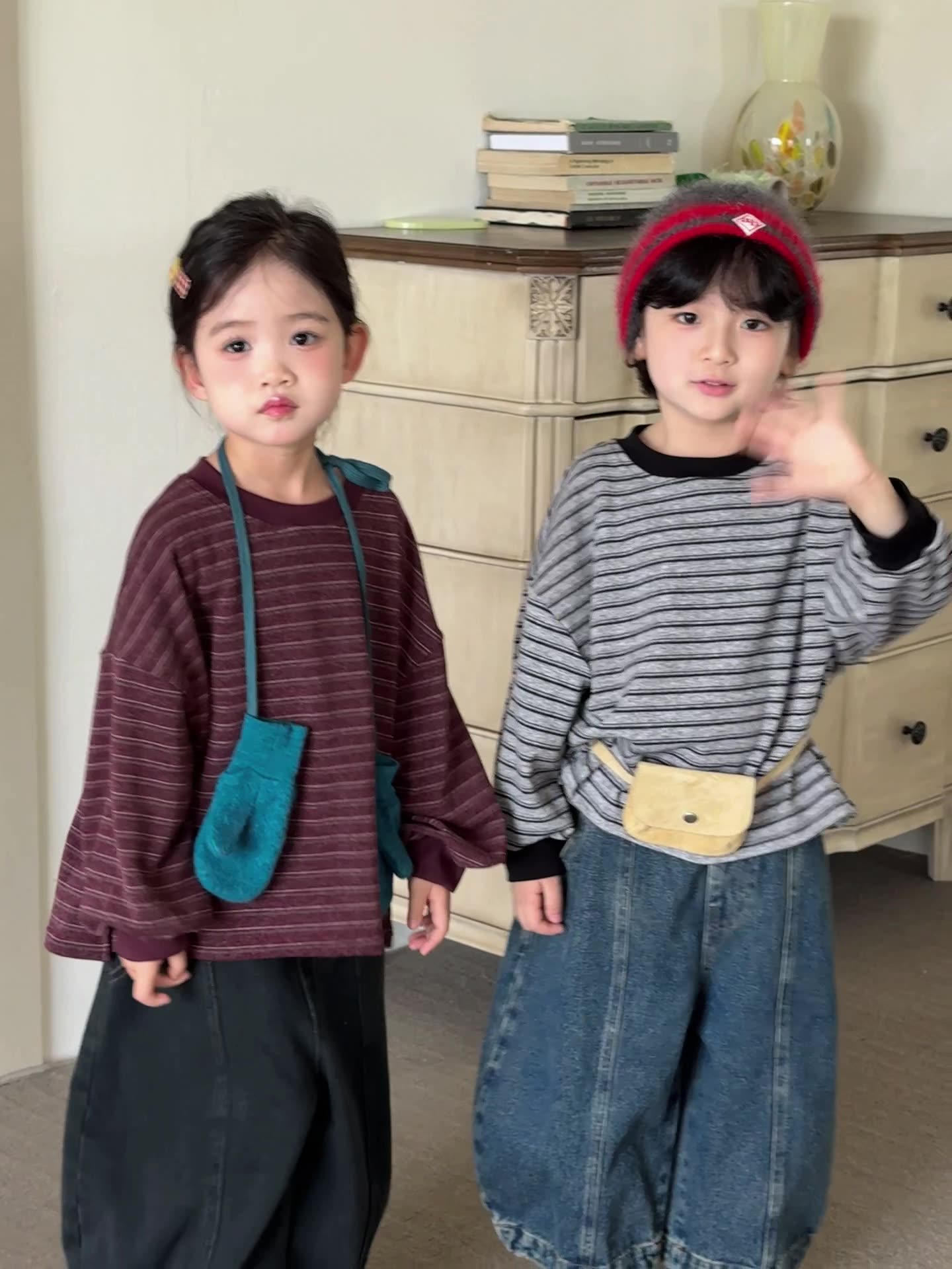 カシミヤ混素材ボーダー長袖T