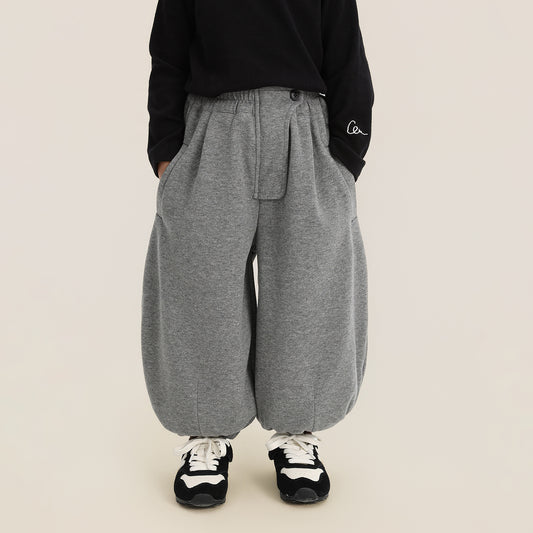 フロントボタン付き裏ボアパンツ