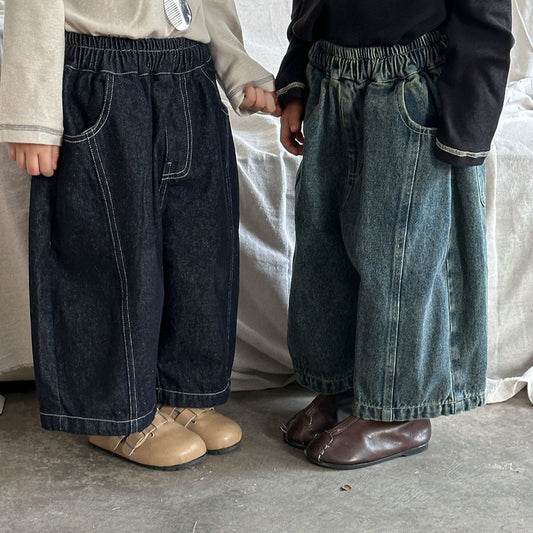 ストレートデニムパンツ
