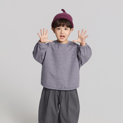 細ボーダー長袖Tシャツ