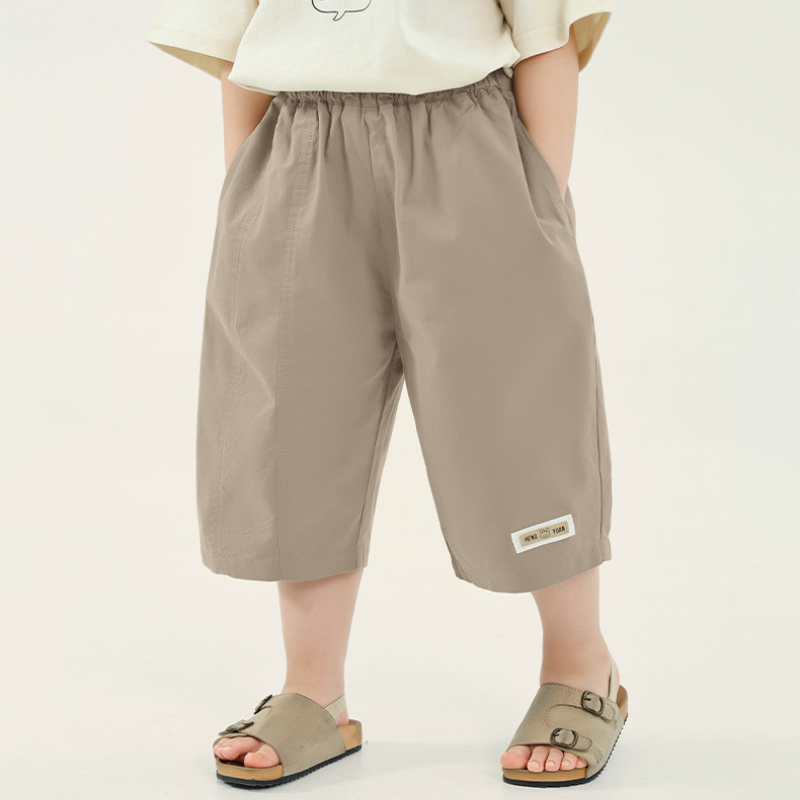 裾タグ付き7分丈パンツ