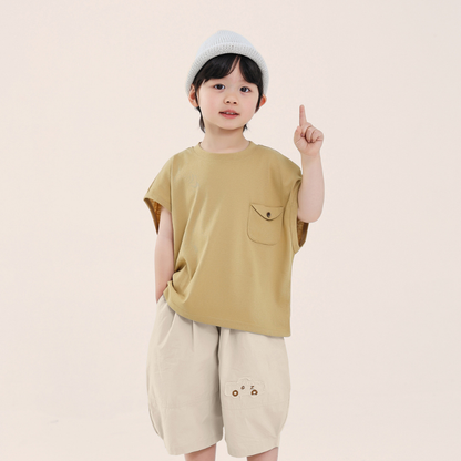 胸元ポケット付きタンクトップ