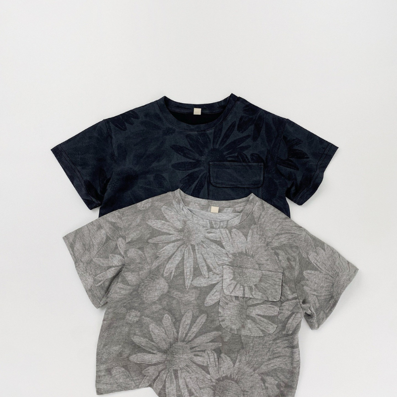 大柄フラワープリント純棉Tシャツ