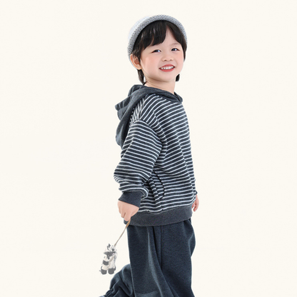 細ボーダーフーディー