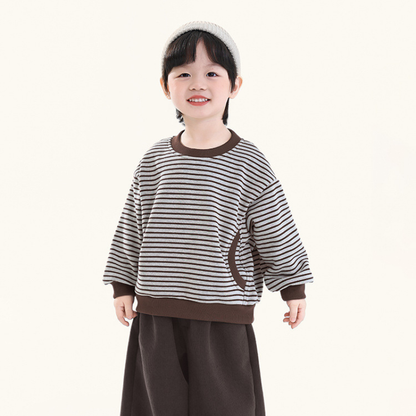 裏ボアボーダー柄プルオーバー