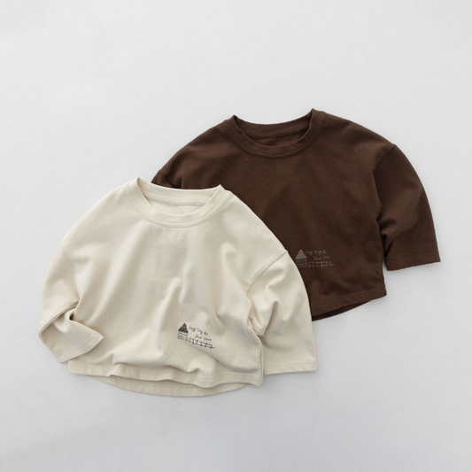 裾プリント長袖Tシャツ