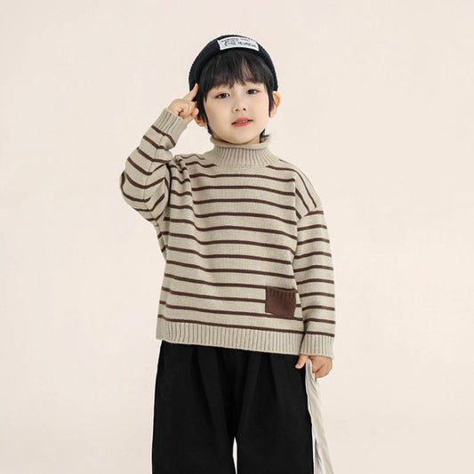 ボーダーハイネックニットセーター