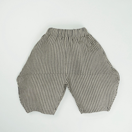 ストライプ七分丈ハーレムパンツ