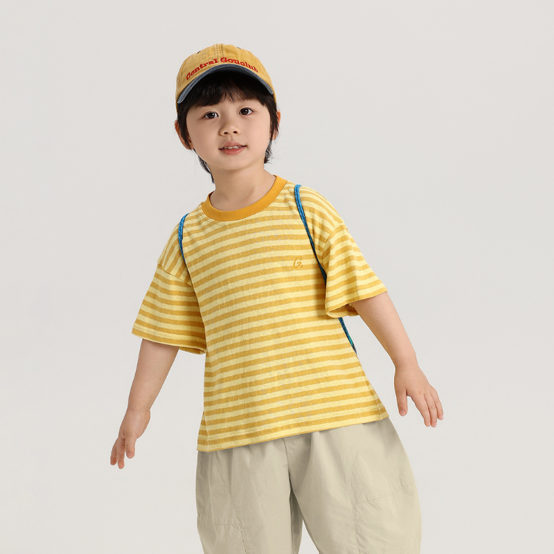 胸元刺繍ボーダーTシャツ