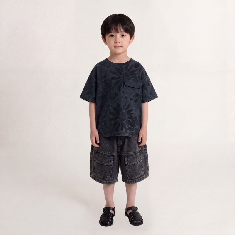 大柄フラワープリント純棉Tシャツ
