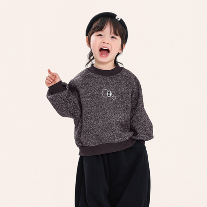 胸元刺繍スウェット