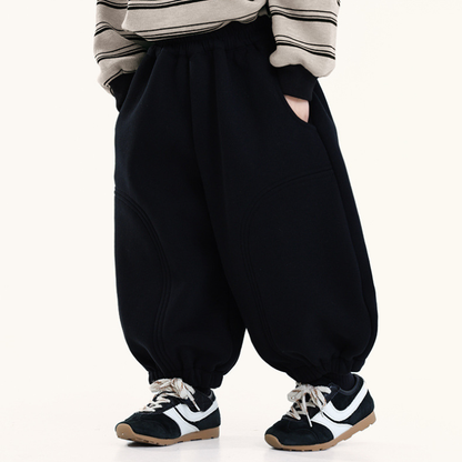 こだわりディテール裏ボアパンツ