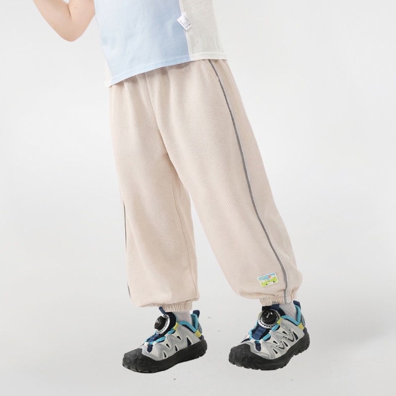 速乾素材ゴム裾スウェットパンツ