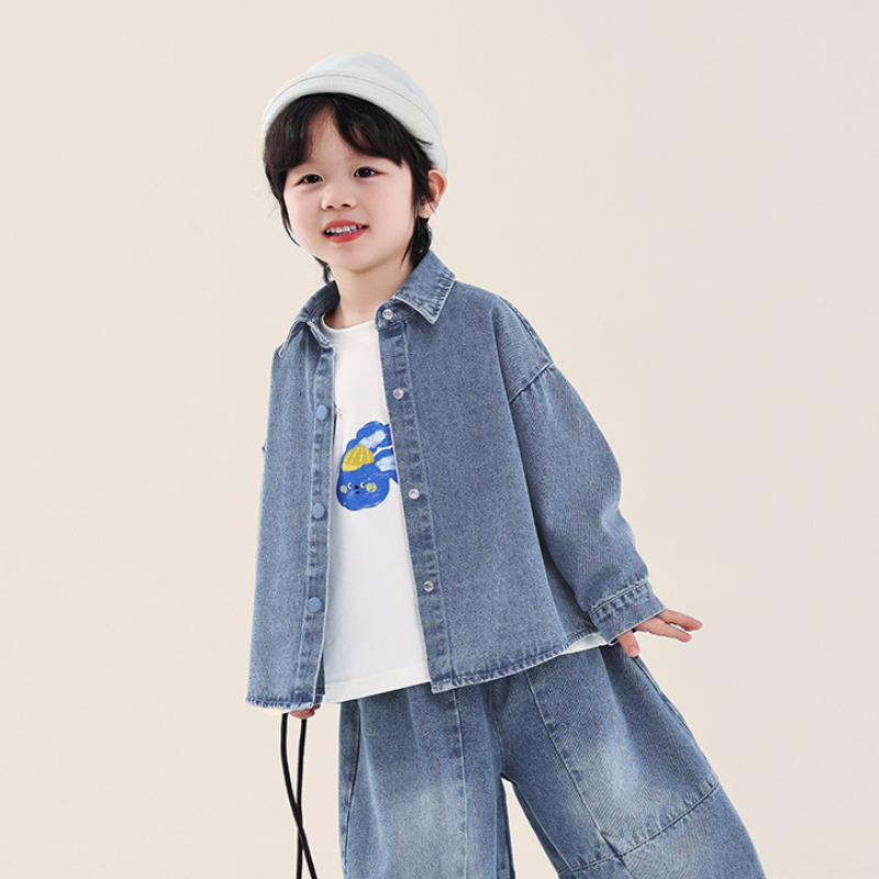 純色デニムジャケット