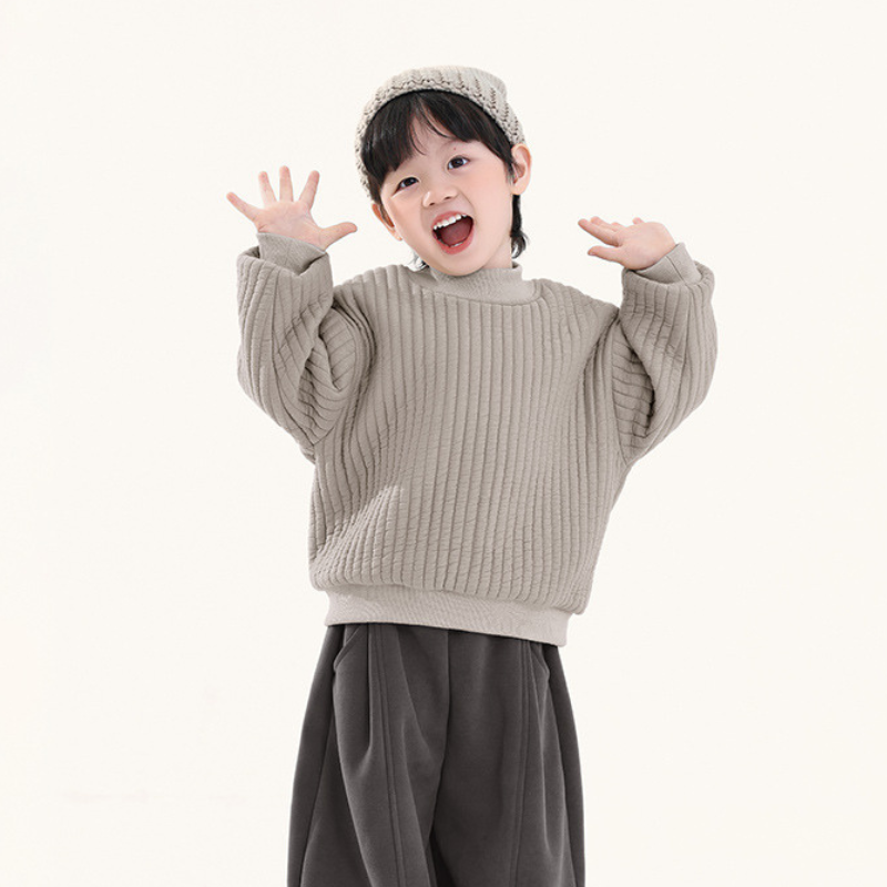 Fleece-lined high-neck sweatshirt