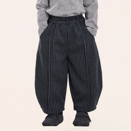 チョークストライプ裏ボアパンツ