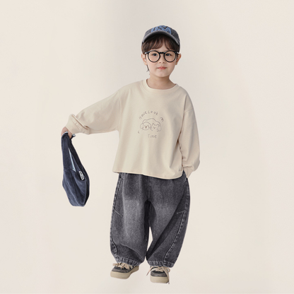 ウォッシュ加工デニムパンツ