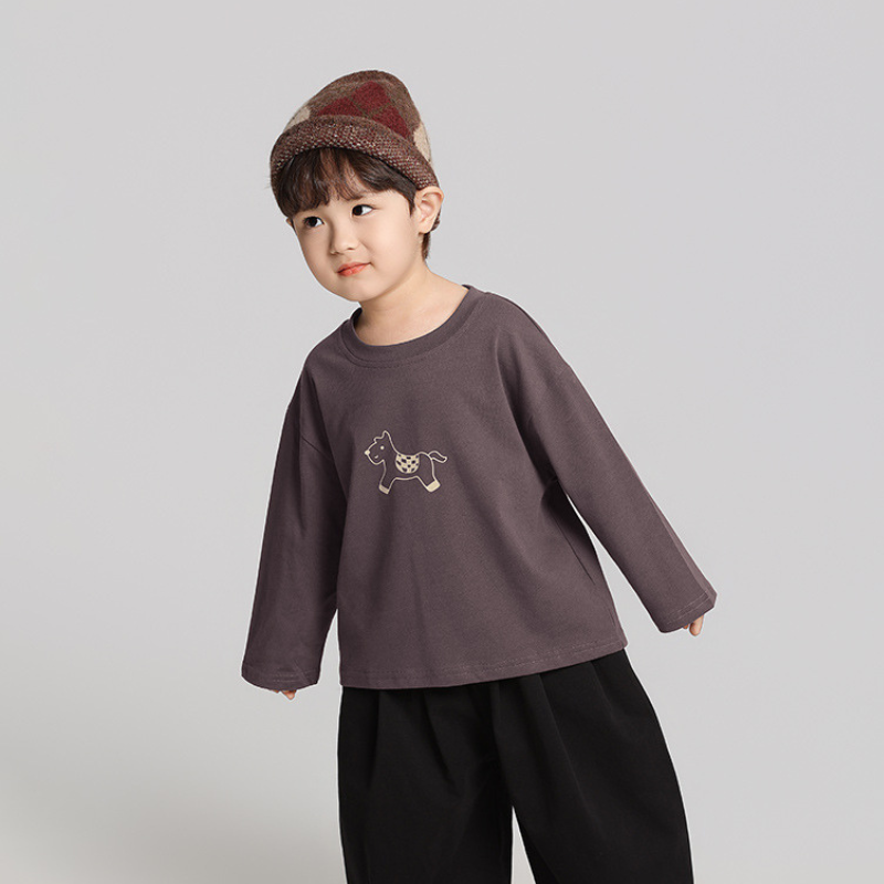 馬プリント純綿ロングTシャツ