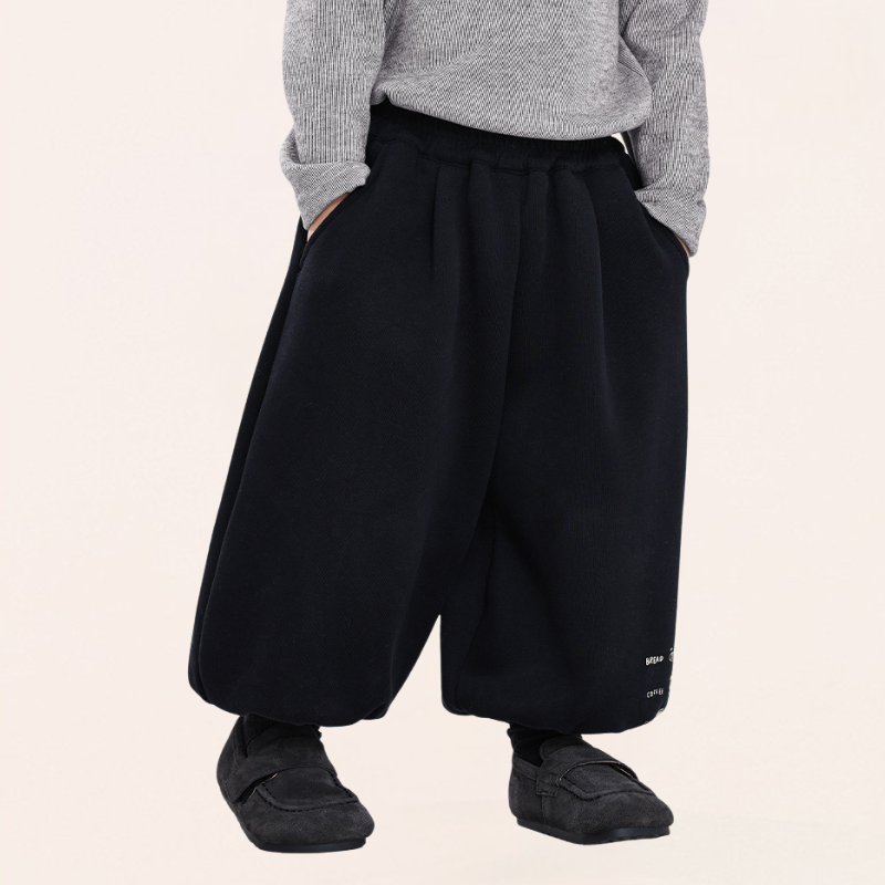 裾プリント裏ボアパンツ