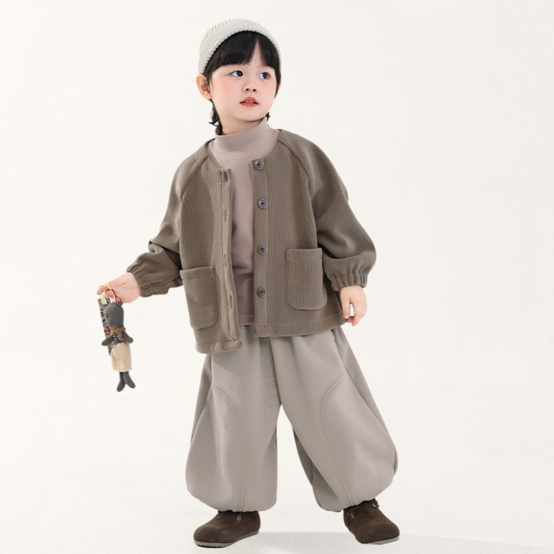 こだわりディテール裏ボアパンツ