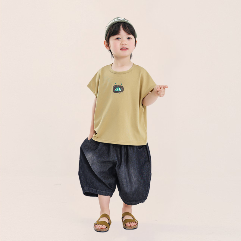 薄手デニムバルーン七分丈パンツ