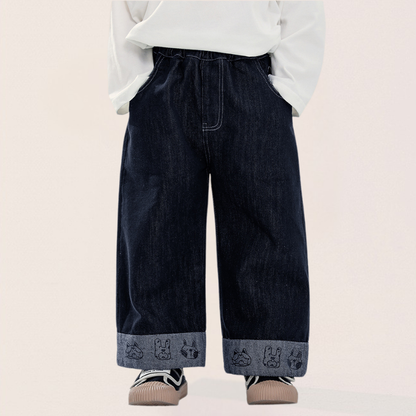 裾返しプリントデニムパンツ