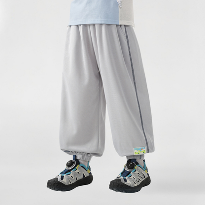 速乾素材ゴム裾スウェットパンツ