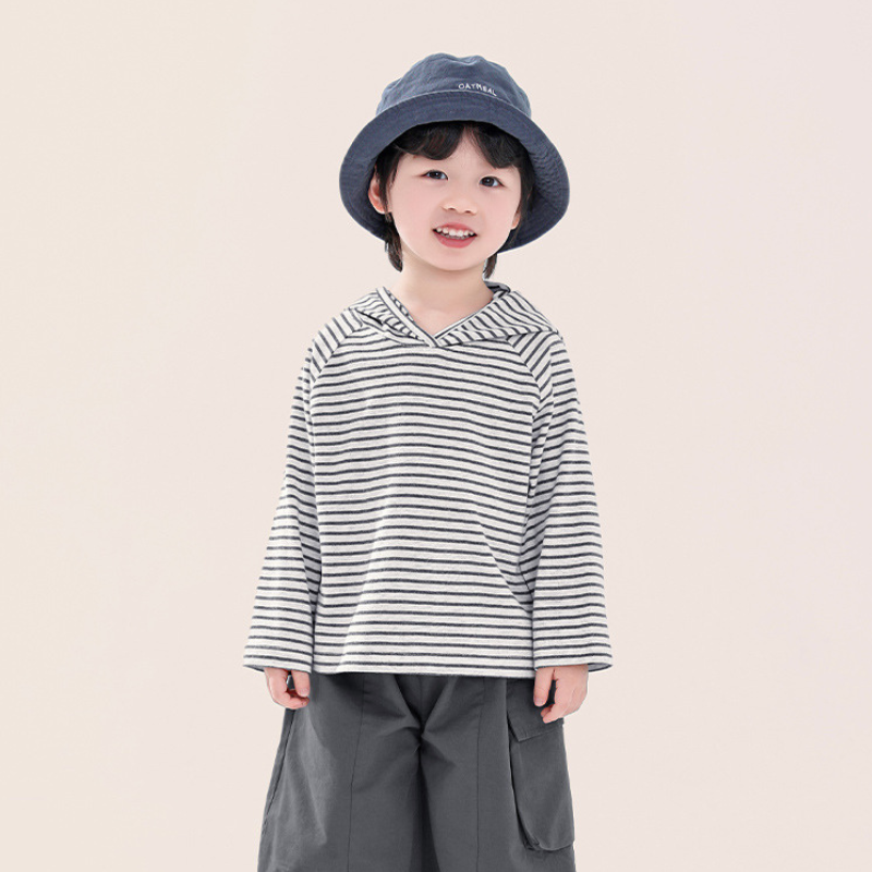 ニュアンスグレーボーダーパーカー