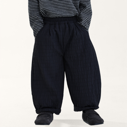 シャドー柄裏ボアパンツ