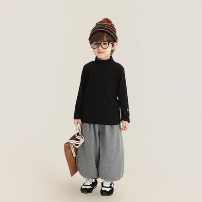 フロントボタン付き裏ボアパンツ