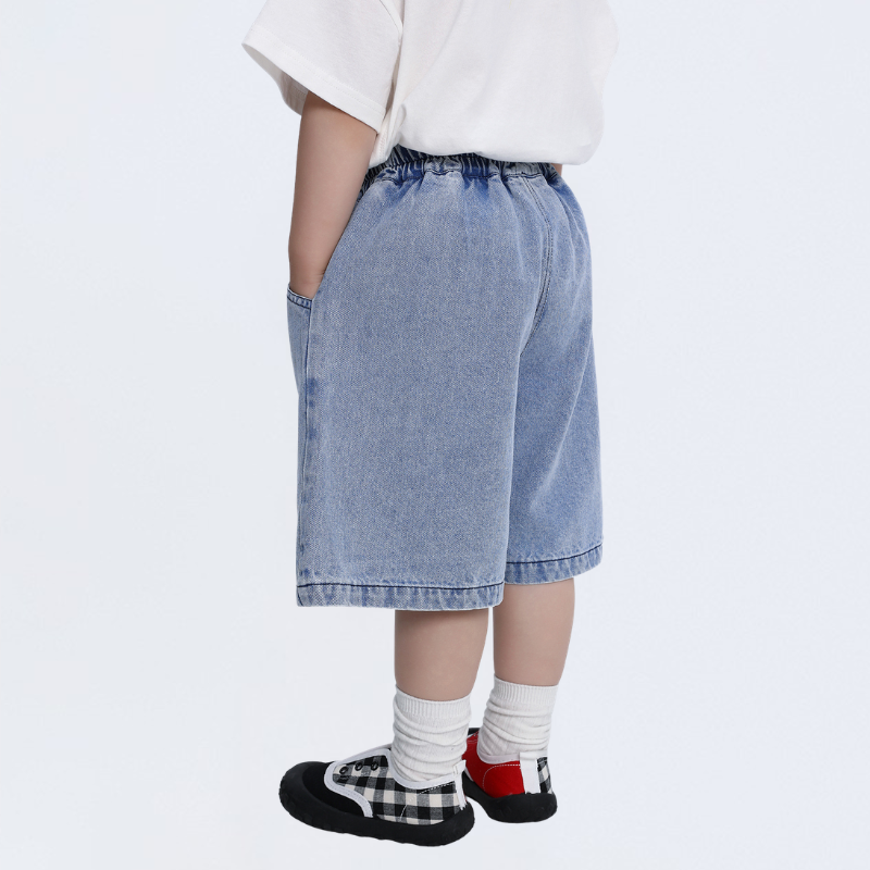 刺繍デニム五分丈パンツ