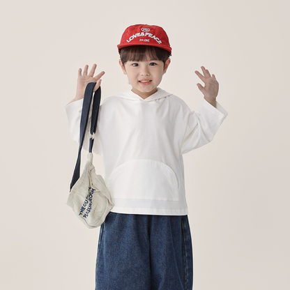 フード付きプルオーバー