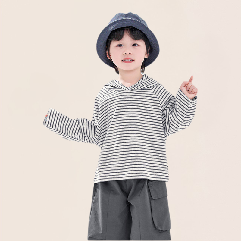 ニュアンスグレーボーダーパーカー