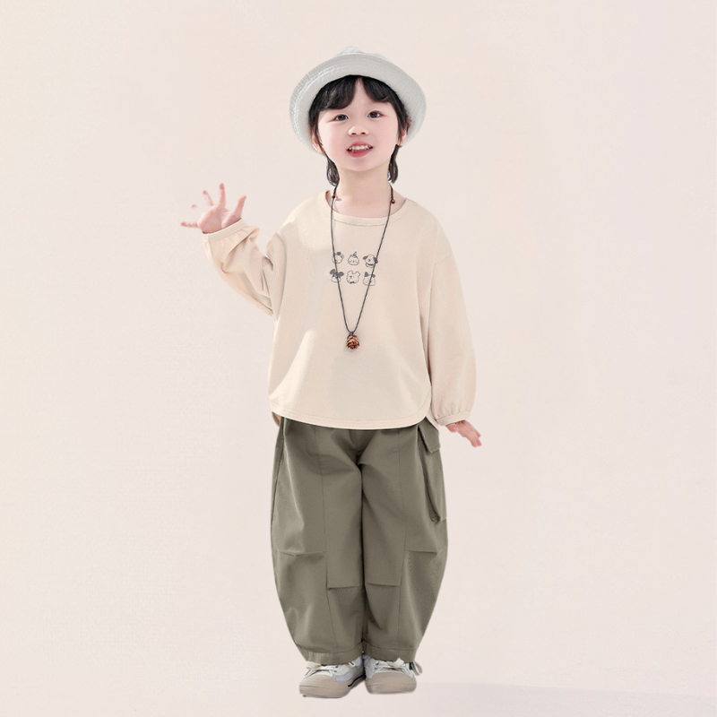 片側ポケットカジュアルパンツ