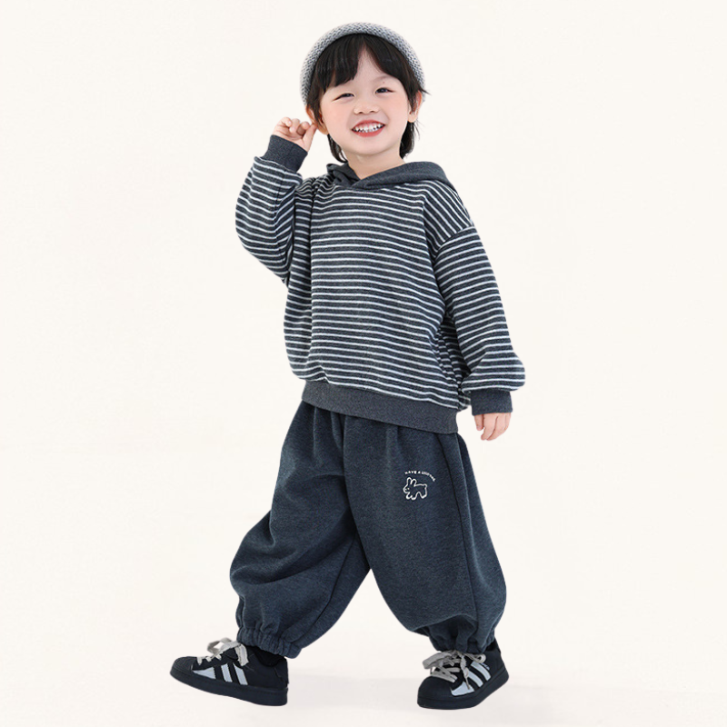 グレー裏ボアバルーンパンツ