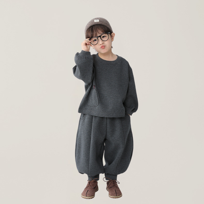梨ワッペンスウェットセットアップ