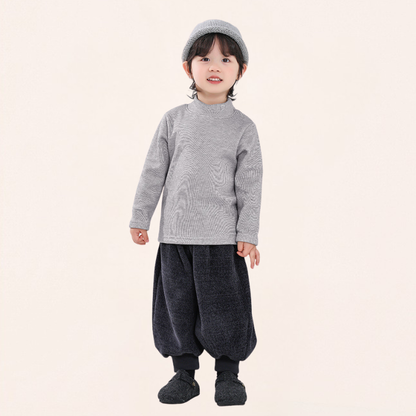 裾リブシェニール裏ボアパンツ